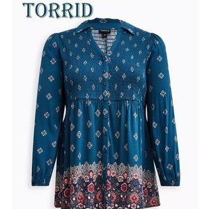 Torrid Tunic Top NWT Blue with Flowers Size 2